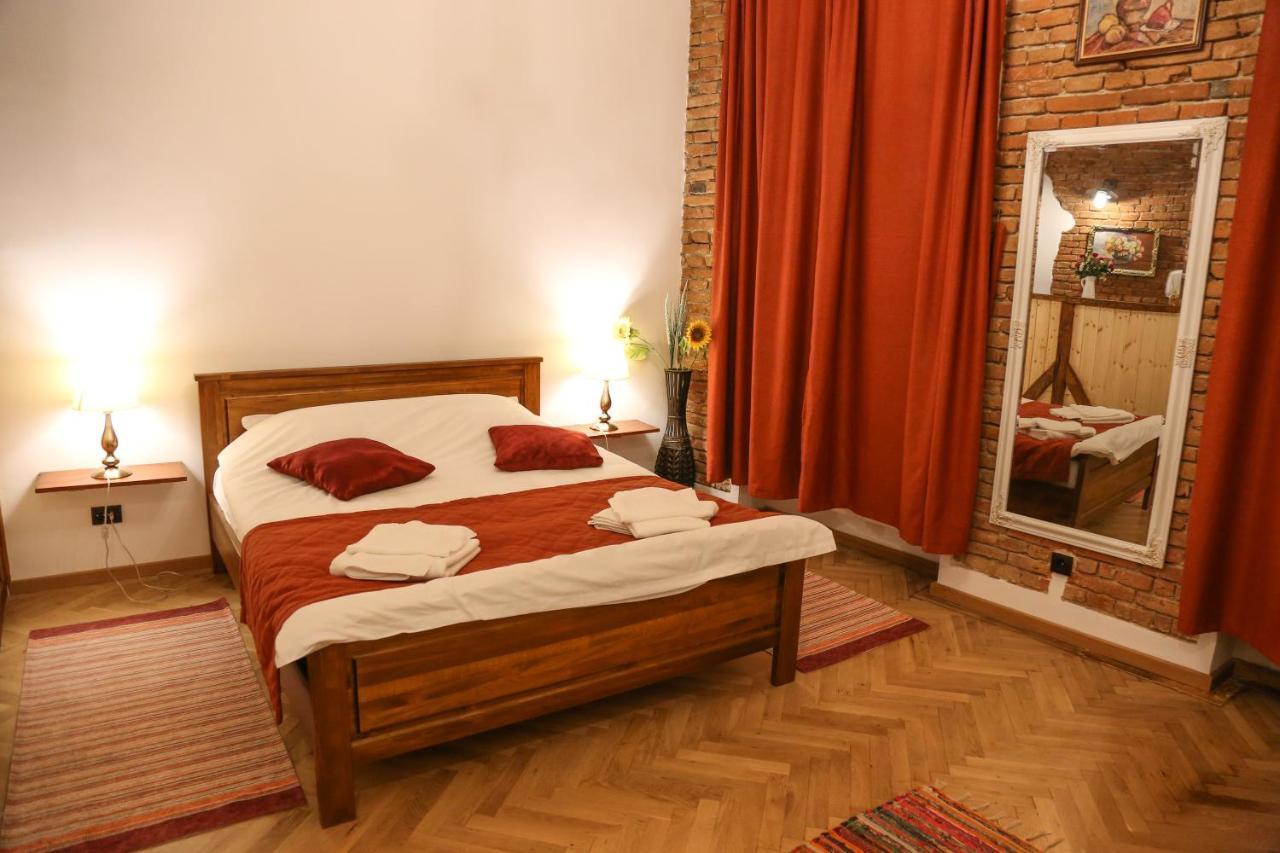Apartamentul 16 Braşov Extérieur photo